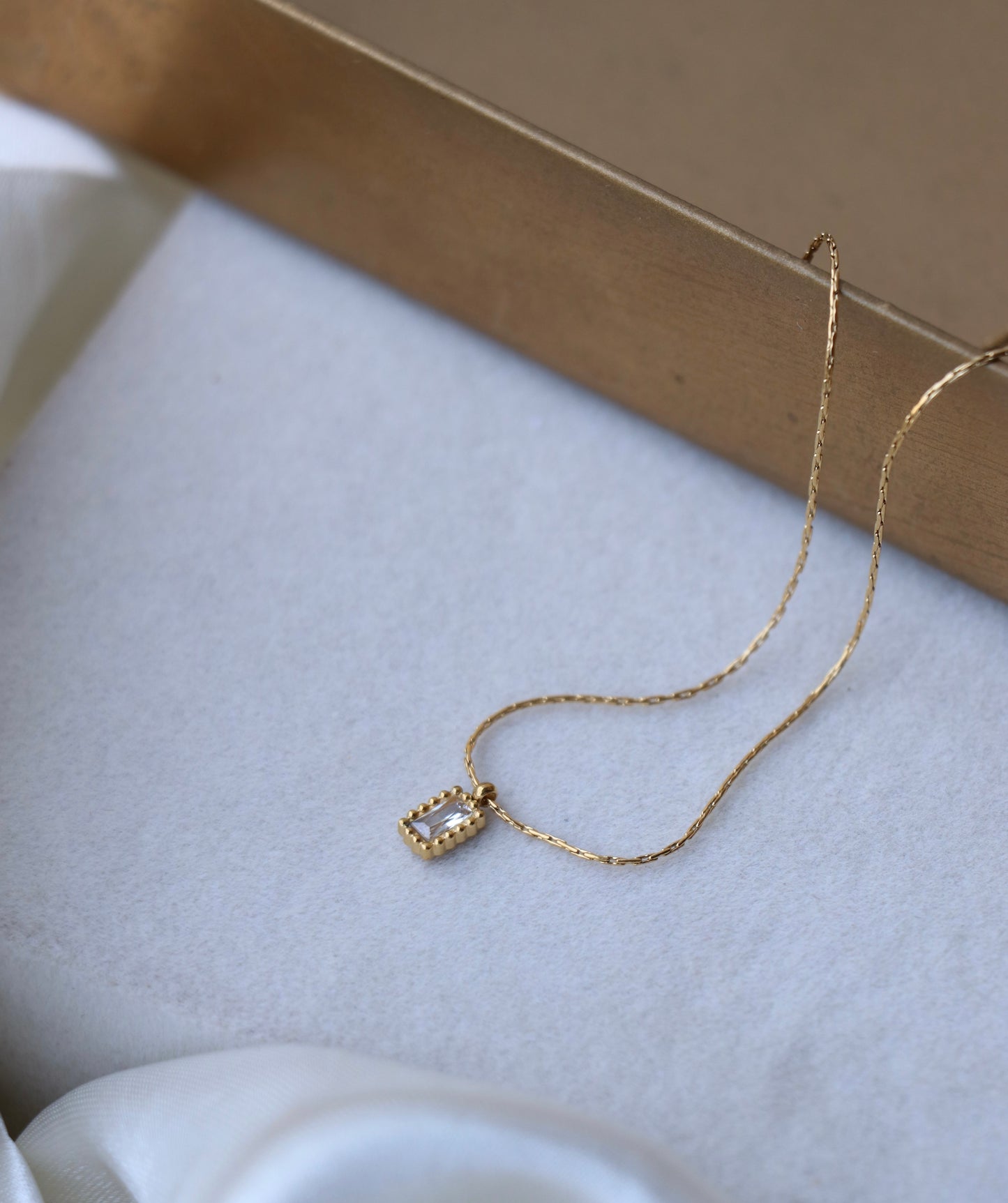 Zelda Dainty Zirconia Necklace