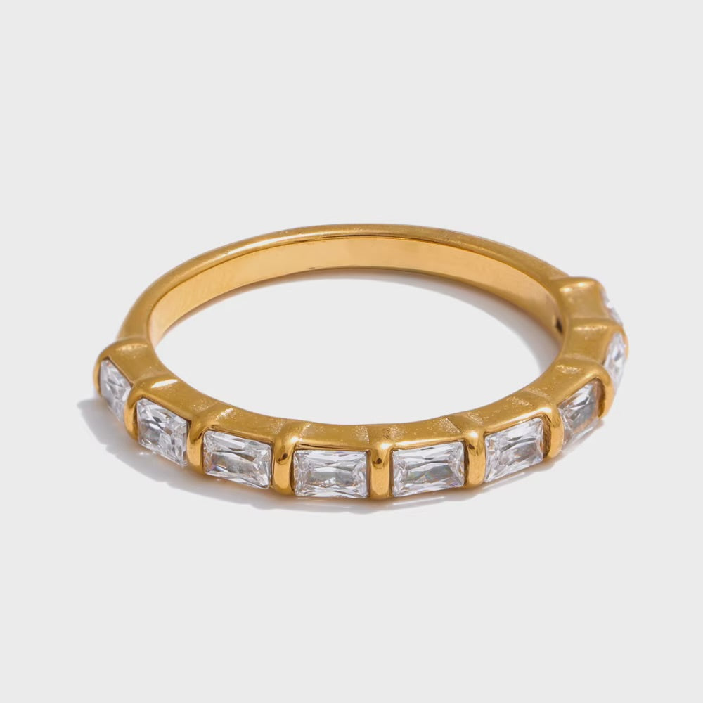 Genelia Zirconia Ring