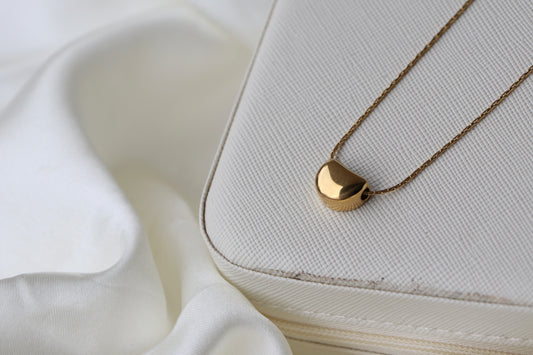 Mia Chain