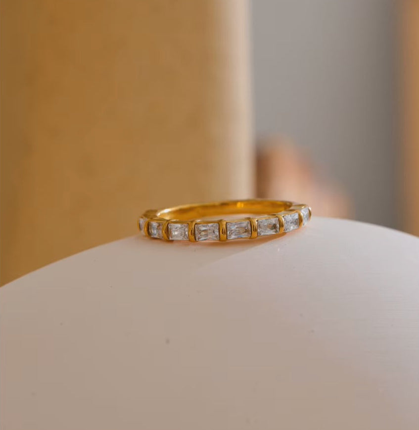 Genelia Zirconia Ring