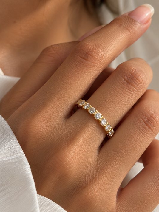 Éclat Diamond Band Ring