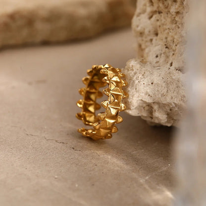 Throne Ring (Adjustable)