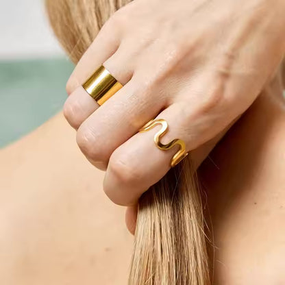 Beatrix Ring ( Adjustable)