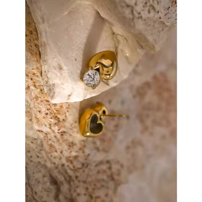 Jane Zirconia Heart Studs
