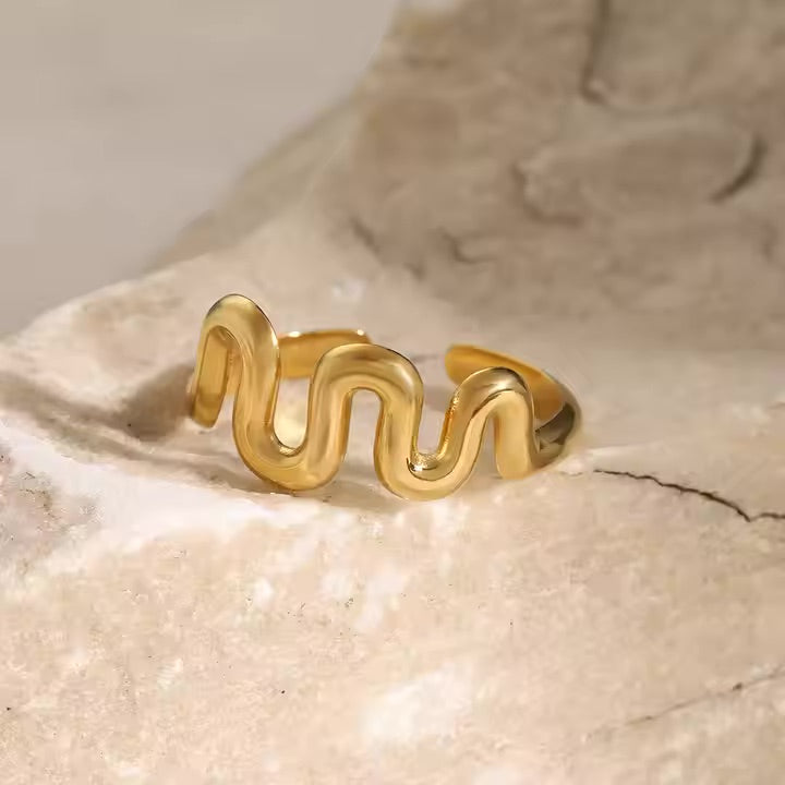 Beatrix Ring ( Adjustable)