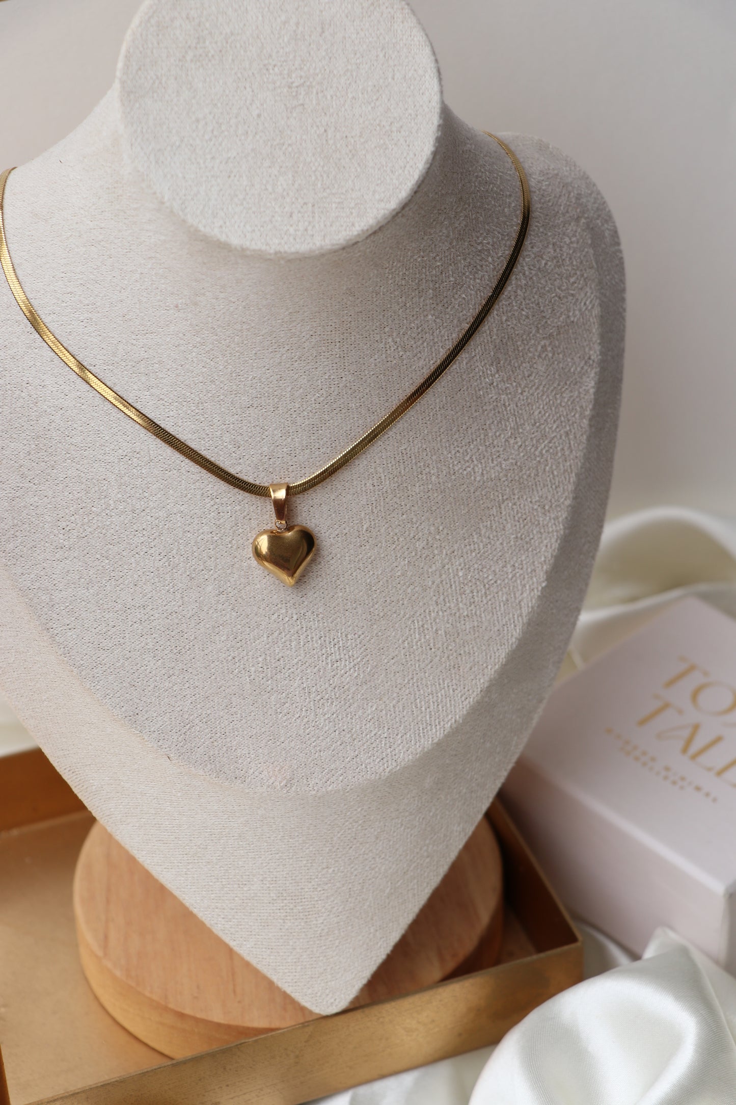 Lexi Heart Necklace