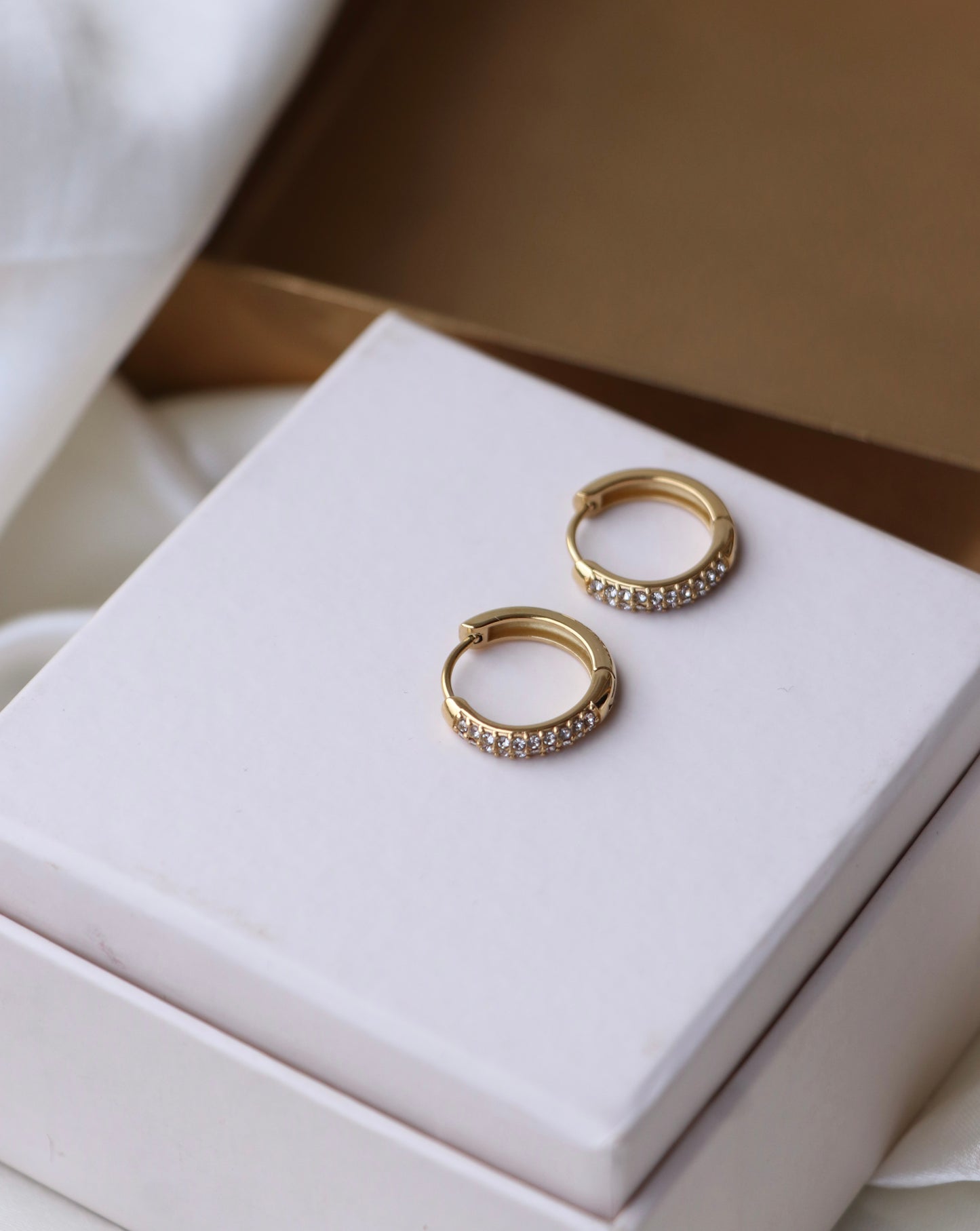 Heather Zirconia Hoops