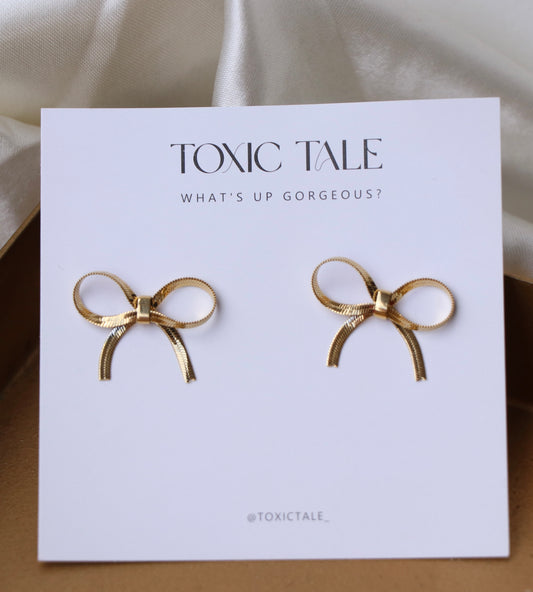 Tira Bow Studs