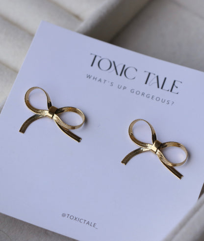 Tira Bow Studs