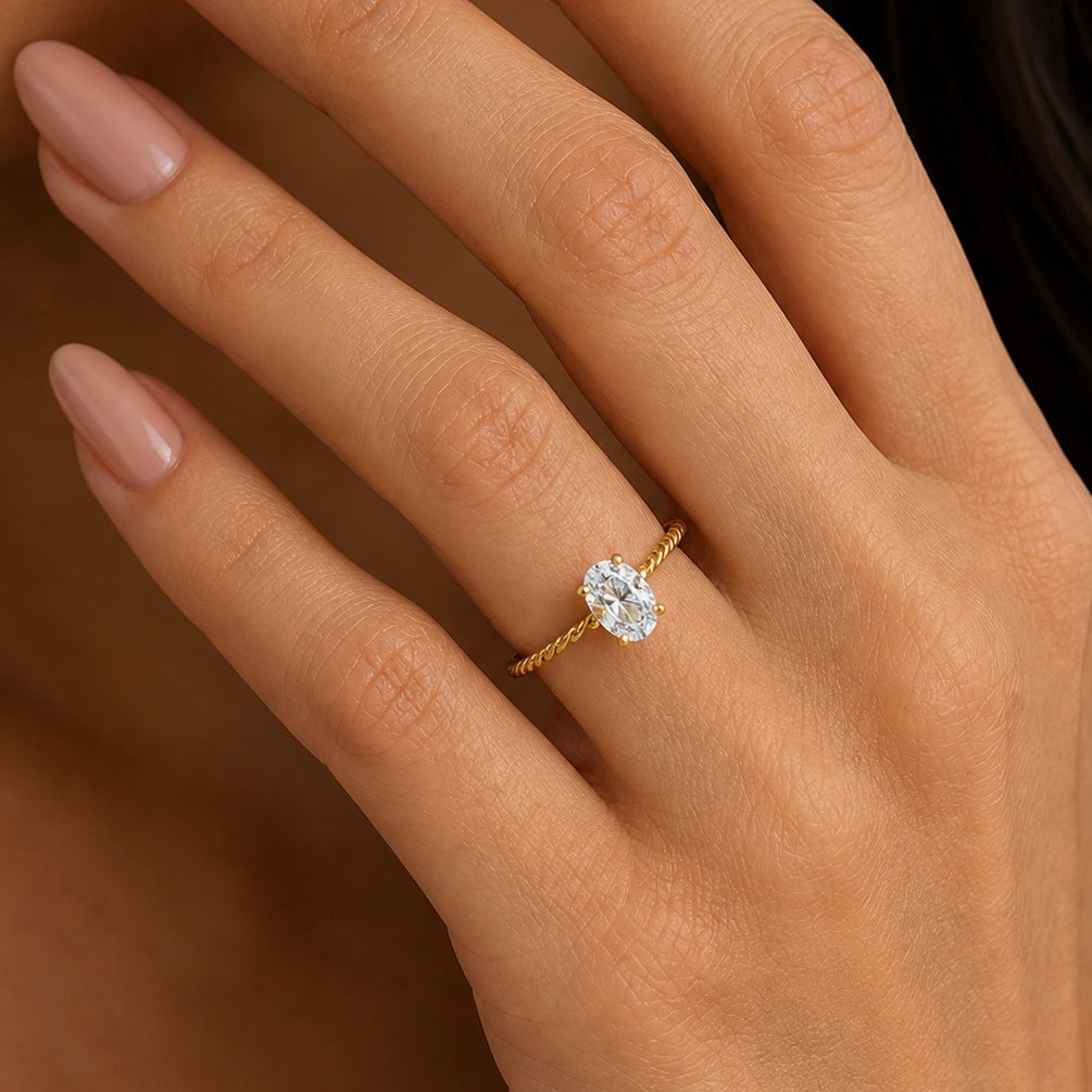 Lea Diamond Ring