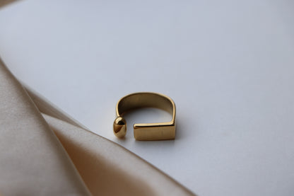 Katia Ring
