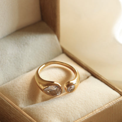 Rumi Zirconia Ring (Adjustable)
