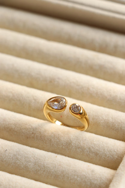 Rumi Zirconia Ring (Adjustable)