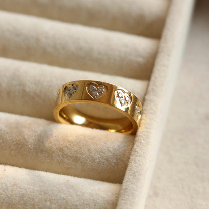 Zirconia Heart Band Ring