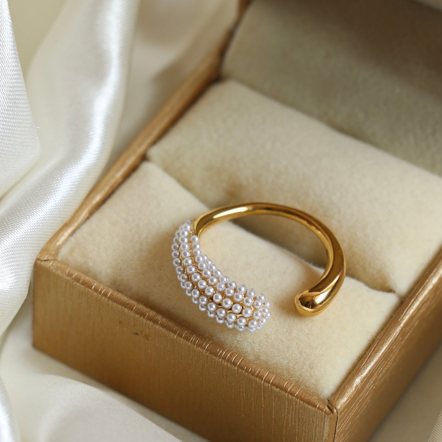 Irvine Pearl Ring (Adjustable)