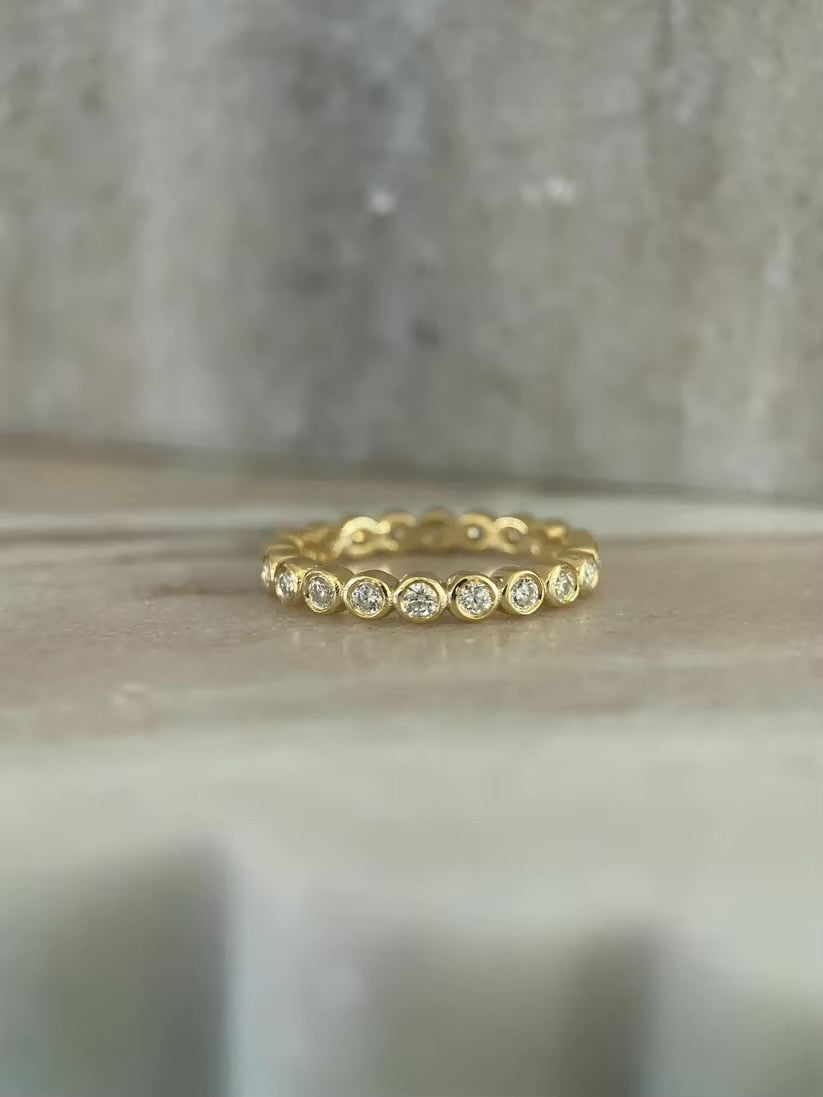 Lumin Zirconia Band Ring