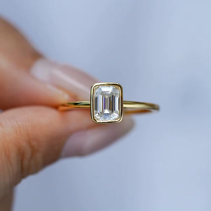 Halo Diamond Ring