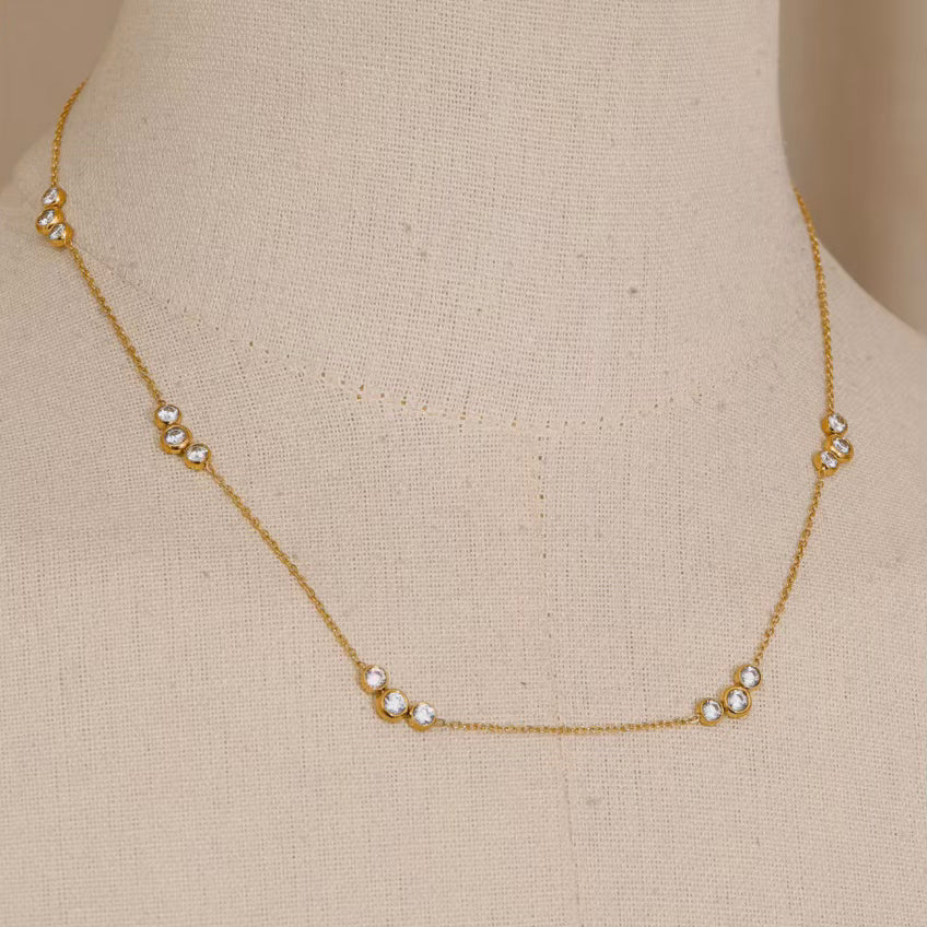 Luna Line Zirconia Necklace