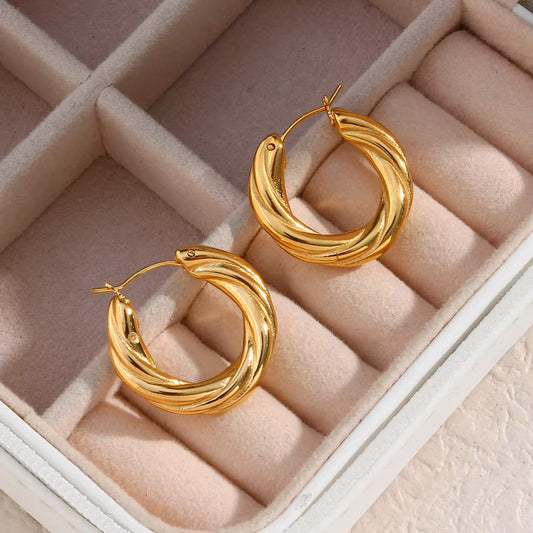 Must Have! Hoops