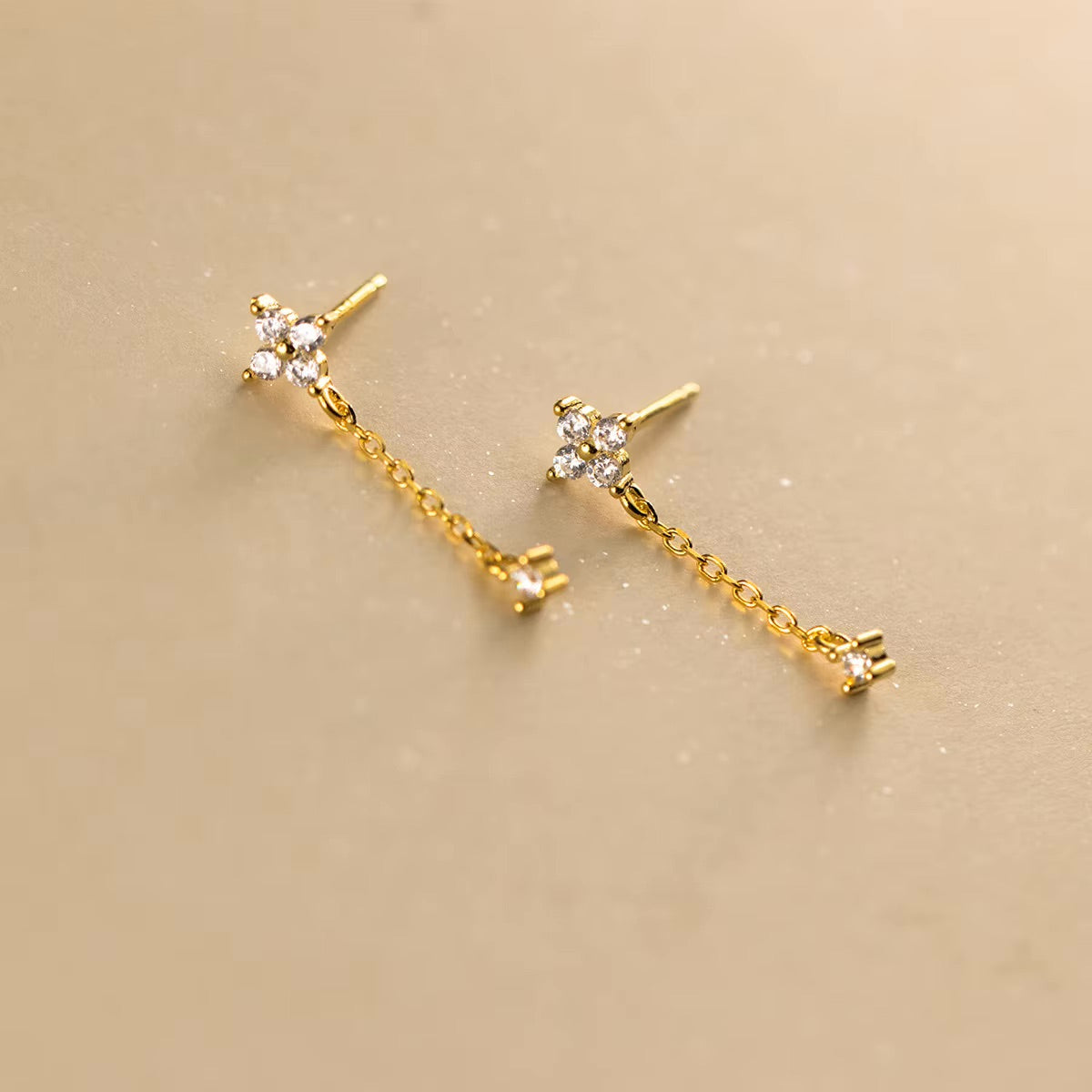 Mini Elaine Earrings