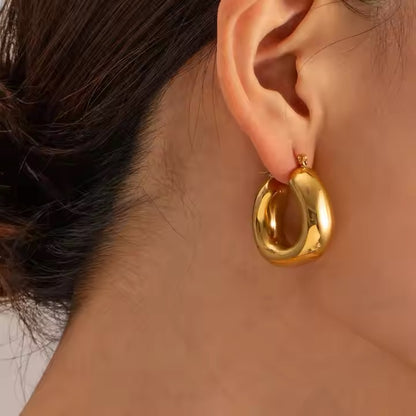 Helen Gold Hoops