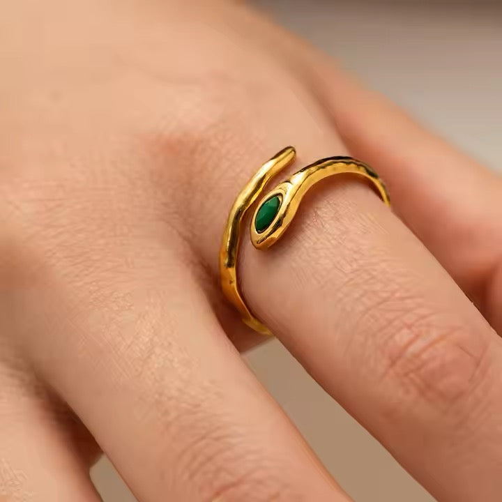 Taylor Snake Ring (Adjustable)