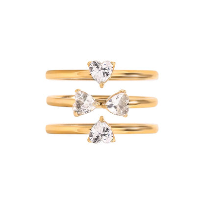 Amelia Triple Diamond Ring