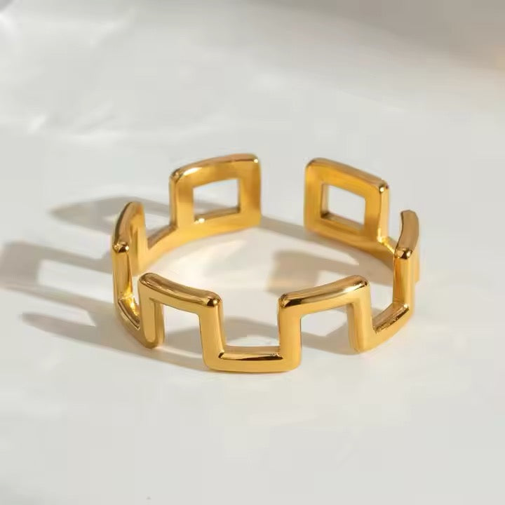 Zia Gridlock Ring ( Adjustable)