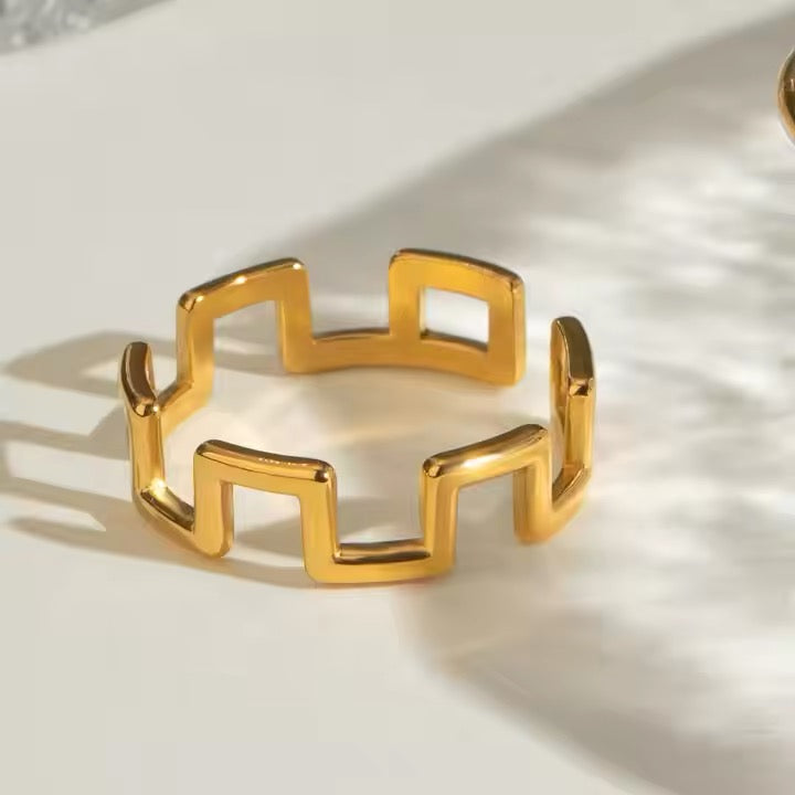 Zia Gridlock Ring ( Adjustable)