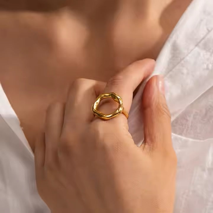 Molten Halo Ring (Adjustable)