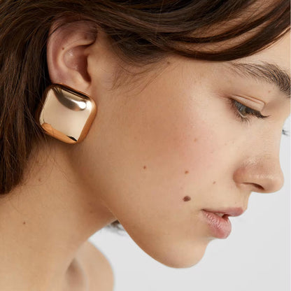 Ada Square Studs (PE35)