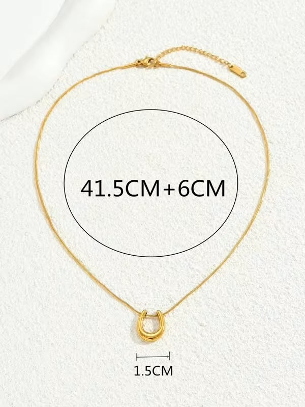 Horse Shoe Necklace