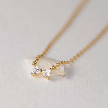 Mini Muse Zirconia Bow Necklace