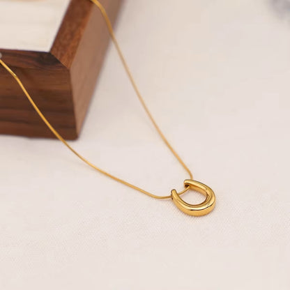 Horse Shoe Necklace