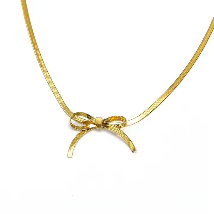 Clara Bow Necklace