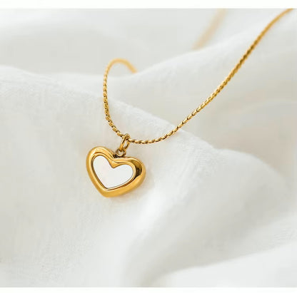 Reign Mini Heart